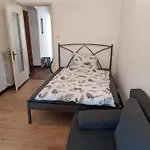 Casa Leah דירה