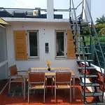 Casa Leah דירה *