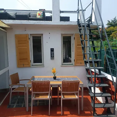 Casa Leah Lägenhet *